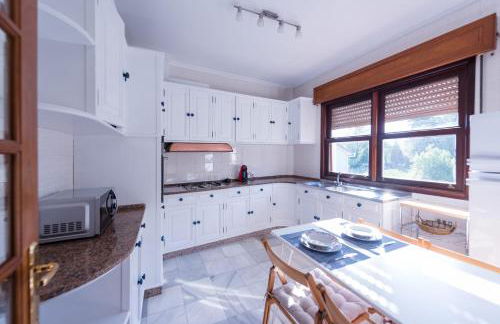 Luminoso apartamento reformado en villa termal - Photo 3