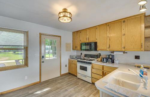 Scenic Views and Yard Mississippi River Retreat! - Foto 6