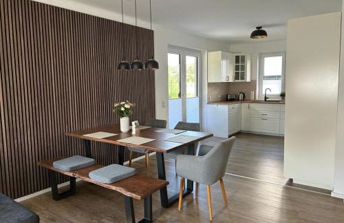 Exklusive Ferienwohnung bei Berlin, bis 5 Gäste, große Terrasse, Garten - Foto 31