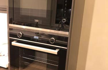 Modern and comfortable stay in Morecambe - Photo 8