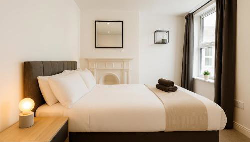 8 Person, 4 Bedroom Light, Warm & Modern Apartment - Foto 3