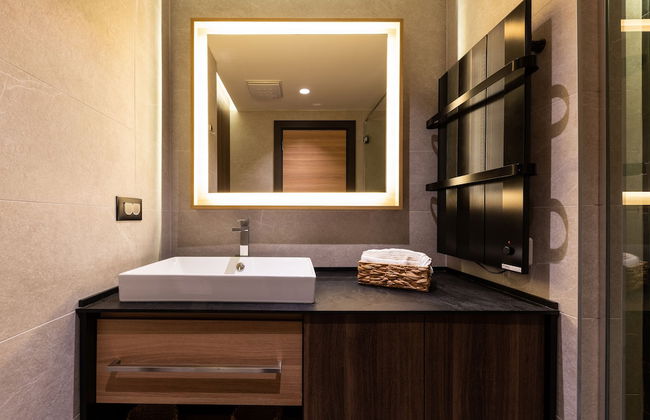 Aparthotel SPA Woodside by Anaya - Photo 37