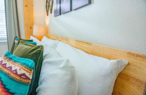 The Prairie Suite Newly Built Upscale Central - Photo 25