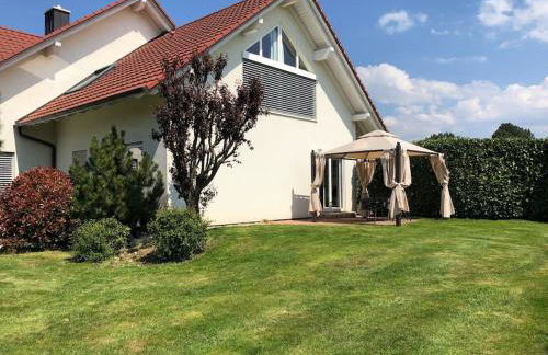 Ferien - Apartment umgeben von Obstplantagen - Foto 1