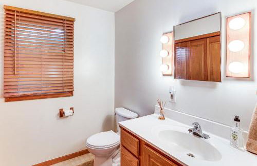 8 Mi to State Park Waterfront Home on Duck Lake - Foto 13