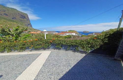 Villa in Porto da Cruz with Ocean Views - Foto 26