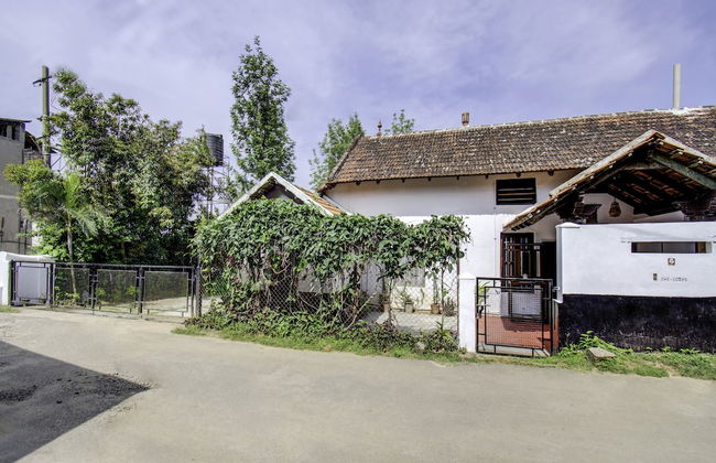 OYO 24136 Home Vintage Studio Madikeri - Foto 21