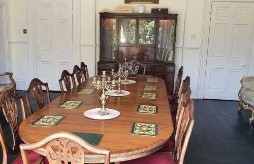 Historic Manor House - Sleeps 16 - Pool & Hot Tub - Foto 49