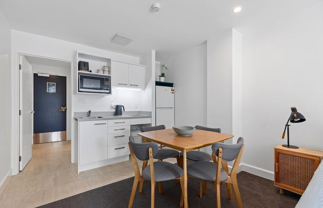 6 on Adams - Foto 37