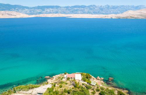 Villa Sortis and boat - Photo 2