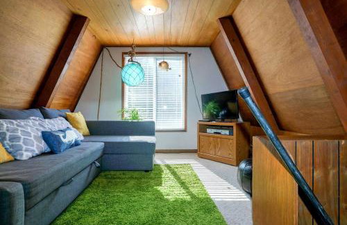 Wonderful A frame Nestled Amidst Trees in Otter Rock, Oregon - Foto 41