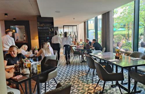 Spacious Homely Manchester City Stay Near AO Arena and Shopping Centre with 500Mbps Internet & Netflix - Foto 37