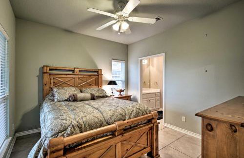 Pet-Friendly Flatonia House with Patio and Gazebo! - Foto 16