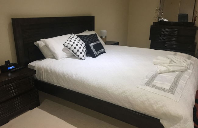 Luxury Bungalow - Photo 5