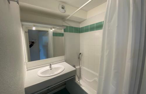 Nid douillet avec superbe vue à 200m des pistes - Photo 10