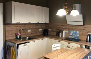 Ferienwohnung "Altes Schloss Wilhelmsfeld" - Foto 2