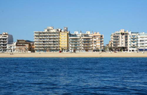 Llevant I Ponent - Photo 9