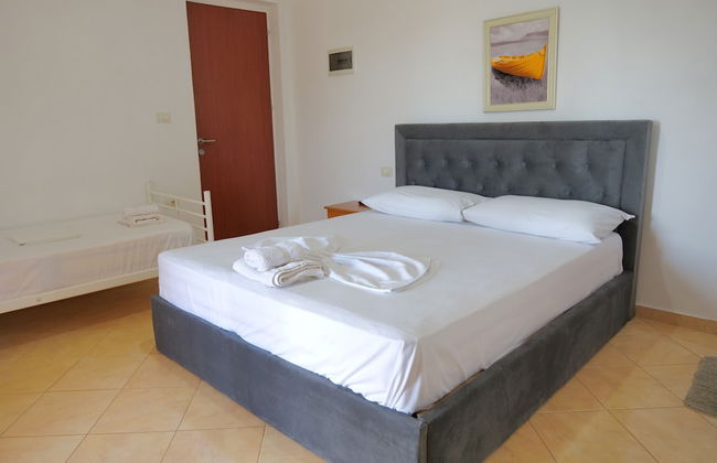 Pellumb Apartments - Photo 12