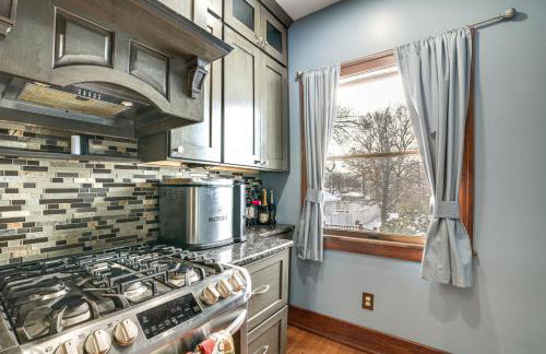 Private Hot Tub and Patio! Chicagoland Extended Stay - Foto 15