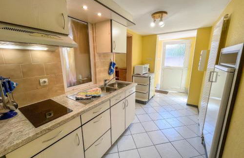 Apartment Résidence jaune et rose-1 by Interhome - Foto 21