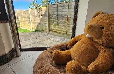 Dog-Friendly Country Home, Woodburner, Private Fields & Hot Tub! - Photo 51