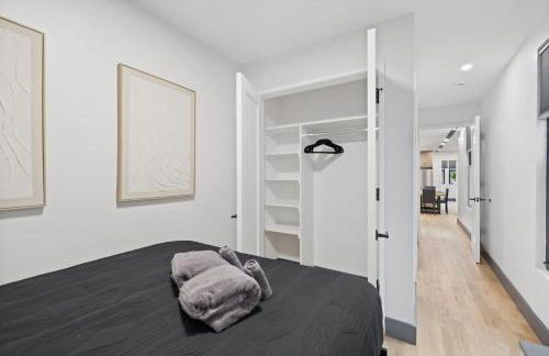 Luxury Brand New 3BED Gem 20 Minutes to NYC - Photo 28