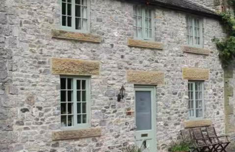 1 Bedroom -Sleeps 3-Dog friendly-Garden-Riverside - Photo 1