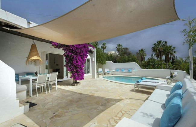 Tranquil Villa With Private Pool - Foto 26