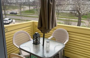 yellow house downtown - Foto 15