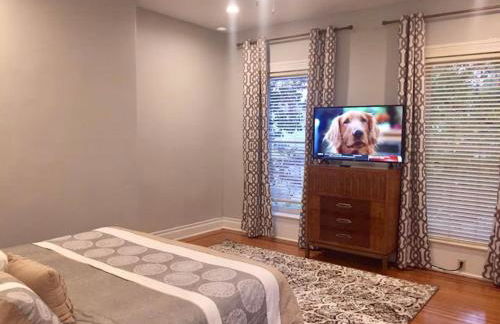 Huge Historic Renovated Home-Walk to All-Highlands - Foto 2