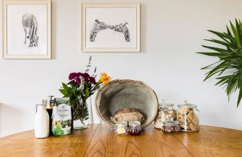 Stunning Renovation edge of Frome + country views - Photo 38