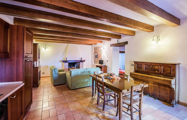 Chalet in Sant'angelo Near Metauro Valley - Foto 11