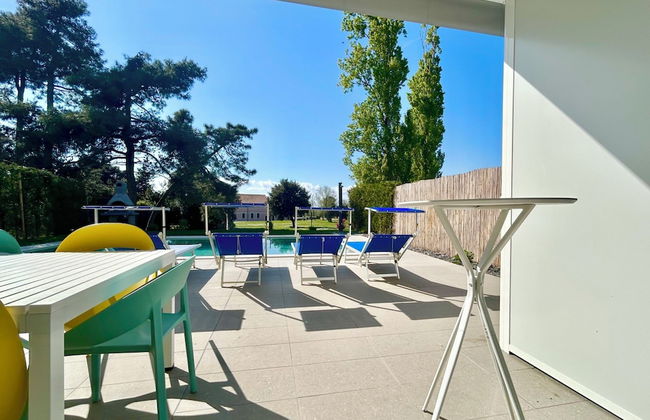 Golden Hour Retreat Lagoon View Villa With Pool - Photo 20