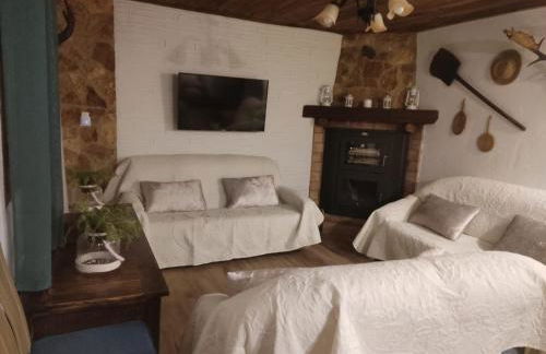 ENTRESIERRAS Apartamentos rurales con chimenea, barbacoa y espacio para eventos - Foto 3