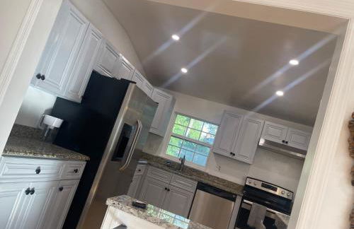 Entire 5 Bedrooms Home near DC and Metro - Foto 39