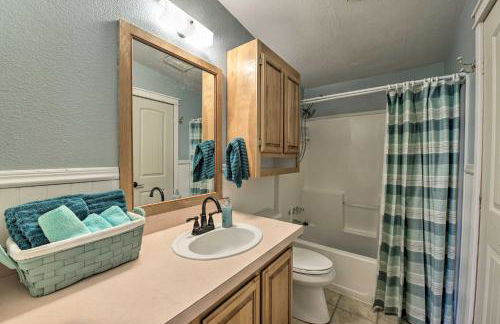 Cute Cottage with Deck Walk 115 Ft to Brewery and Cafe - Foto 19