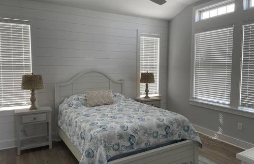 New Construction Bay Side 4 Bedroom - Foto 9