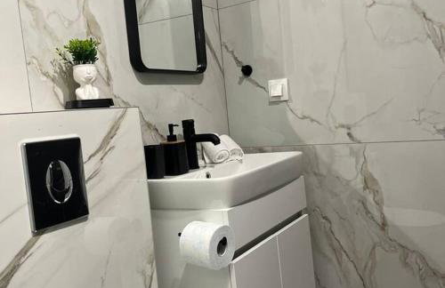 KM Ethnikis Amynis B - Foto 9