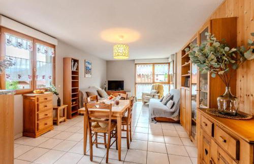 Slow Chalet Thônes lake & mountain 15 min to ski lift balcony parking - Foto 10