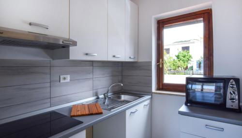 Awesome Apartment In Falerna - Foto 5