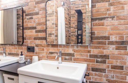 Accogliente Appartamento a pochi passi dalla Metro, San Siro e con Aria Condizionata - Foto 25