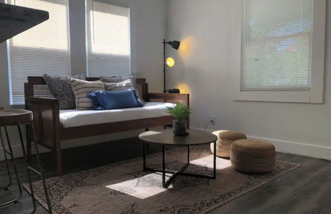 Find Your Comfort at Downtown Cozy 2br/2ba - Foto 12