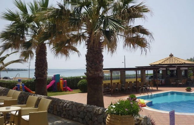 OASIS HOTEL KYPARISSIA - Photo 16