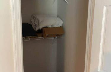 Spacious Cabin Retreat - Sleeps 12 -1hr from STL - Foto 8