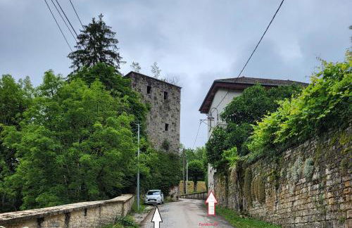 Salins-les Bains : A l'ombre de La Tour Carrée - Foto 9