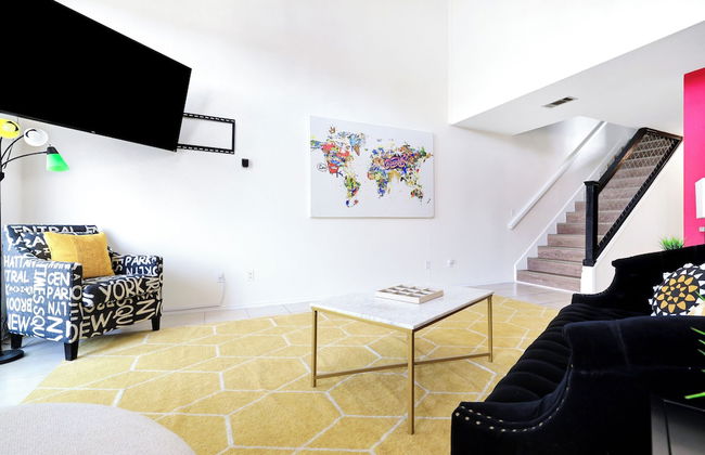 Graffiti and Glam Wonderland - Foto 35