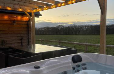 Luxury Boutique retreat, hot tub, dog friendly - Foto 60
