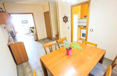 LITORAL COSTA DORADA - VILLA LAURA Only families - Foto 4