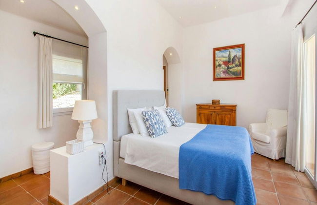 Lavish Villa With Saltwater Pool - Foto 9