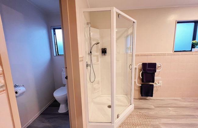 Kingswood Manor Motel - Foto 32